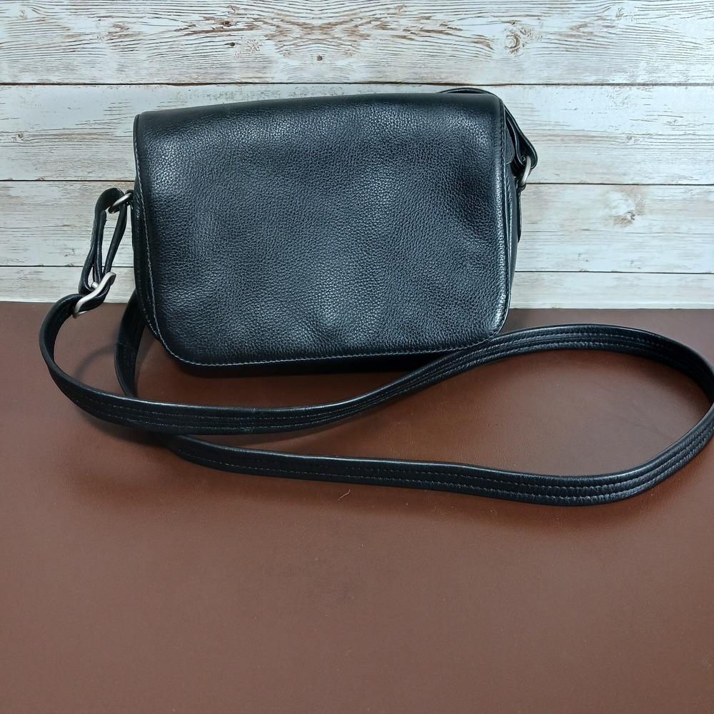 ILI New York & Toronto Black Leather 9in x 6in Shoulder Bag Adjustable Strap